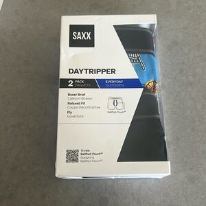 SAXX Daytripper - 2 pack boxer briefs - Men’s size Large